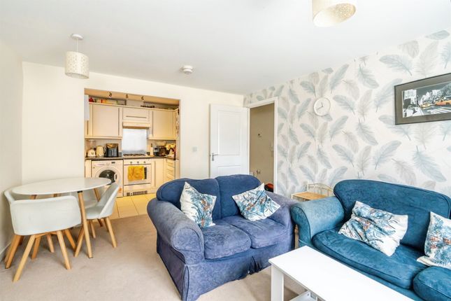 1 Hampton House, The Boulevard, CHICHESTER photo 2
