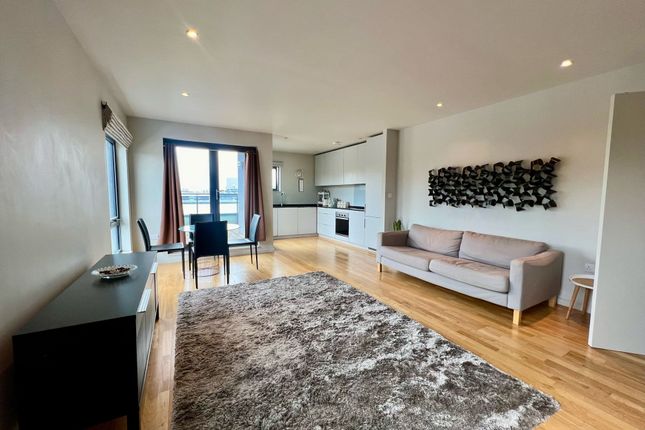 12 Hill View Court, Sidcup photo 3