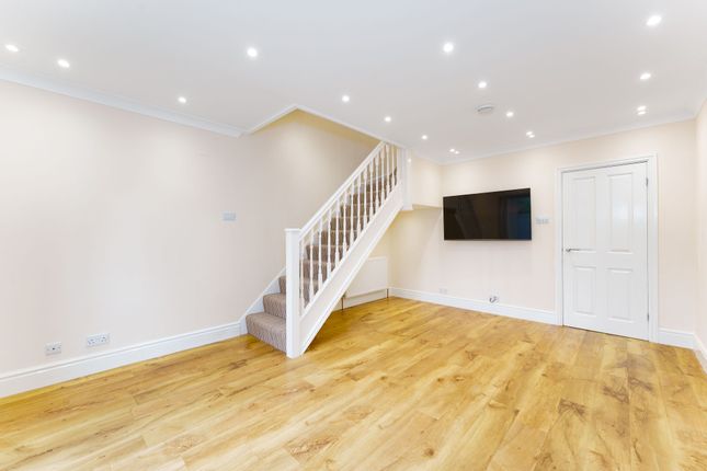 7 Eliot Court, York photo 4