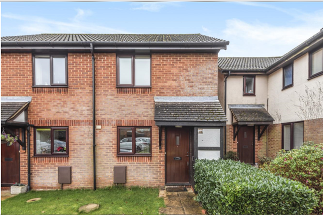 2-bed house on Tylsworth Close, Amersham, £1,650/mo