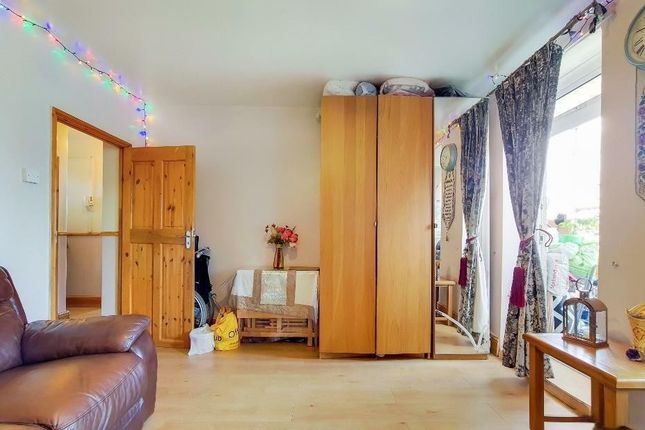 Flats and apartments for sale in Ellen Street, London E1 - Zoopla