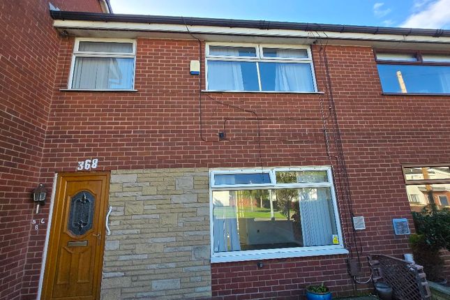 368 Denton Lane, Oldham photo 2
