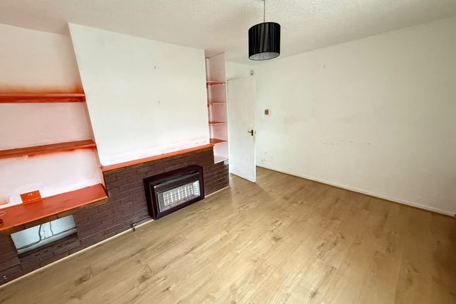 97 Oak Lane, Burntwood photo 3