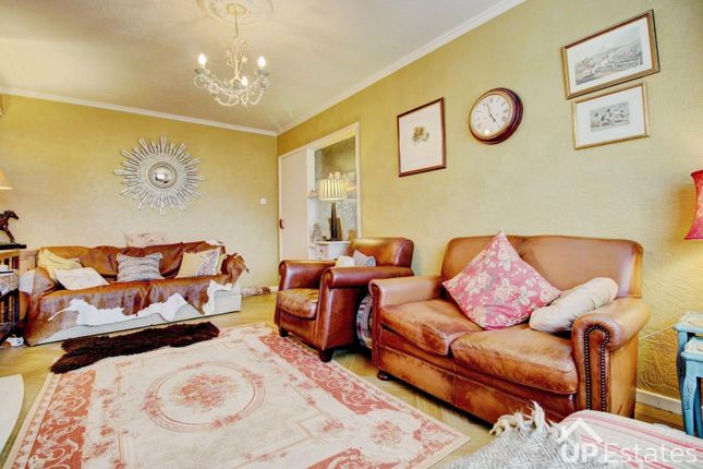 28, Guilsborough Rd, Coventry photo 4