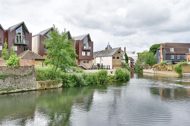 Flat for sale in Maidenhead Street, Hertford