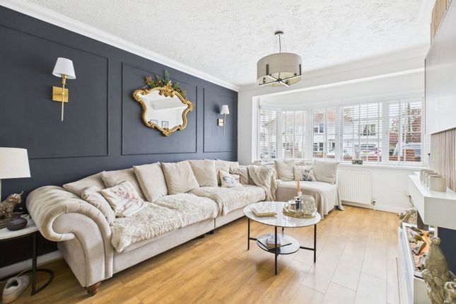 19 Glebeside Avenue, Worthing photo 4