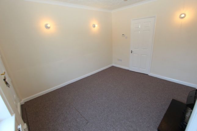 47, William Street, Long Eaton photo 5