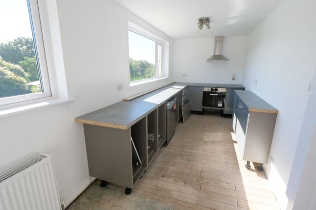 30, Glen View Crescent, Morecambe photo 5