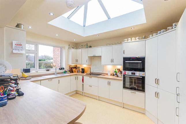 479, London Road, Warrington photo 4