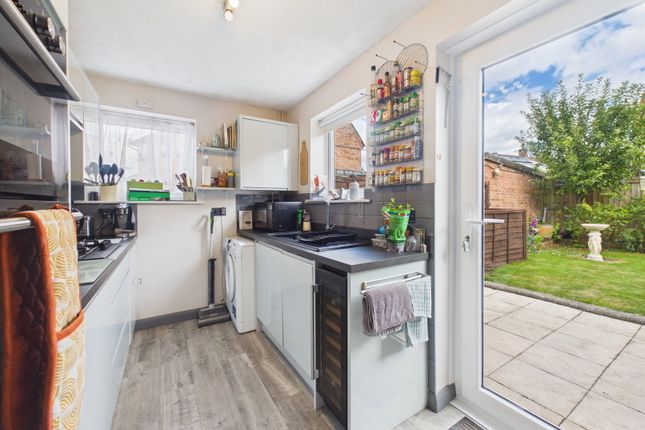 37, Quarrydale Close, Calne photo 4