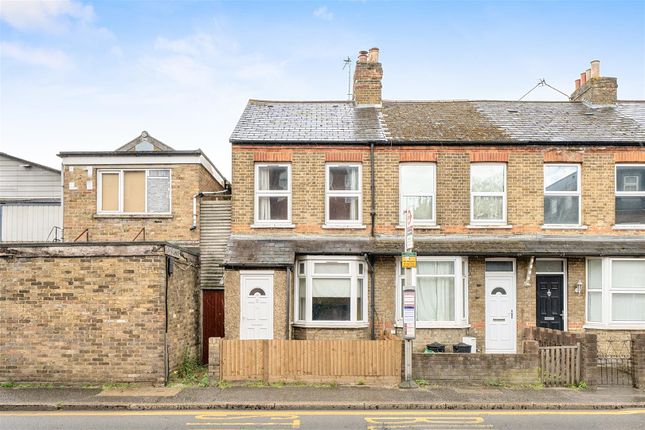 2-bed terraced on 71, Rockingham Road, Uxbridge, £425,000