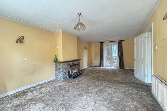 1, Larksmead Way, Newton Abbot photo 2