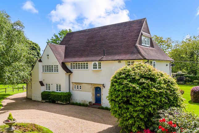 Country house for sale in Elmore Road, Chipstead, Coulsdon