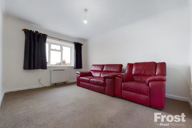 Thumbnail Property to rent in Edgell Road, Staines-Upon-Thames, Surrey