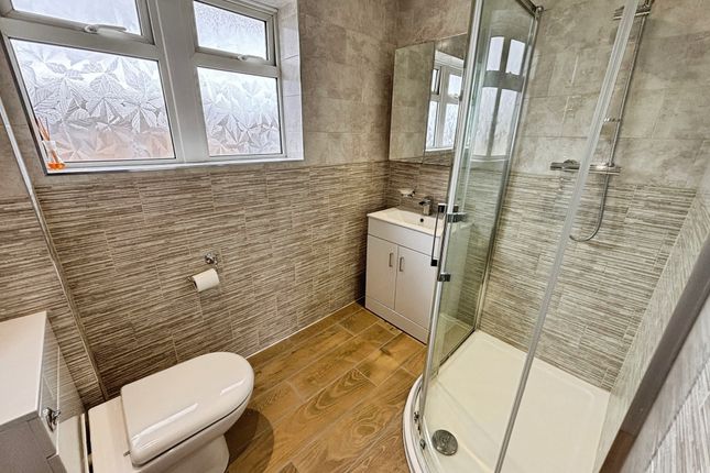 21 Lower Park Drive, Plymouth Devon, Devon photo 4