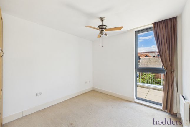 Flat 4, Liberty House,, Guildford Street, Chertsey photo 2