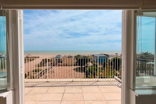 Magical Blue, The Promenade, Pevensey photo 3