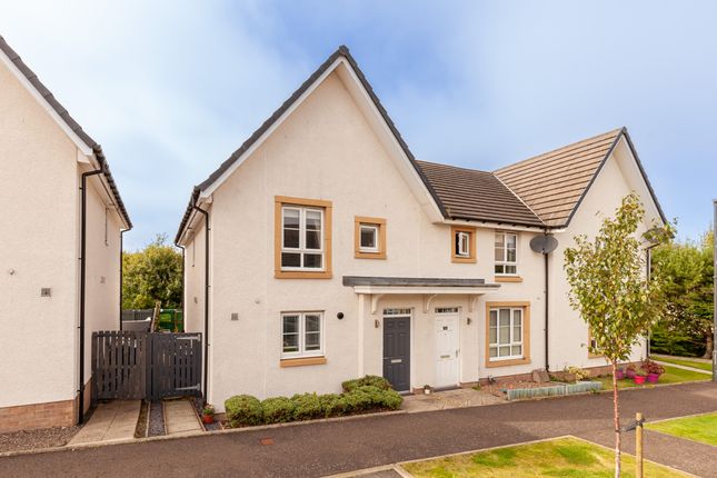 End terrace house for sale in 19 Craws Close, South Queensferry