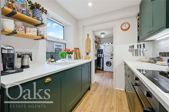 Hastings Road, Surrey photo 3