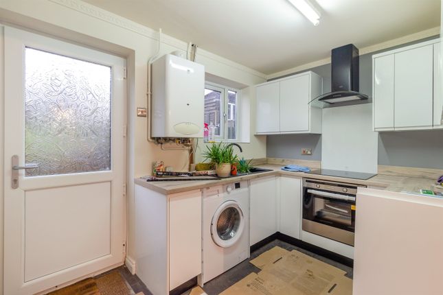 6, Kymin Lea, Wyesham, Monmouth photo 2