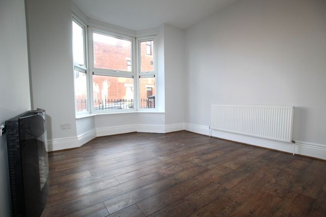 76 Hamilton Road, Sheffield photo 3