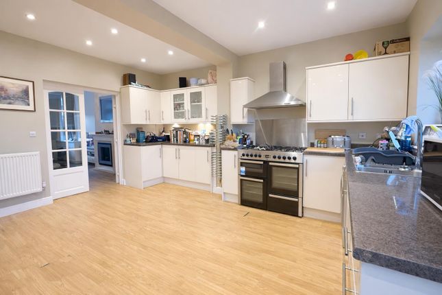 5, Minor Avenue, Macclesfield photo 5