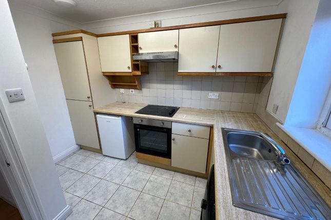 Flat 7, Bedford House, 95 Victoria Road, Cirencester photo 5