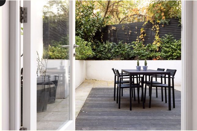 Flat 1, 45, Pilgrims Lane, London photo 3