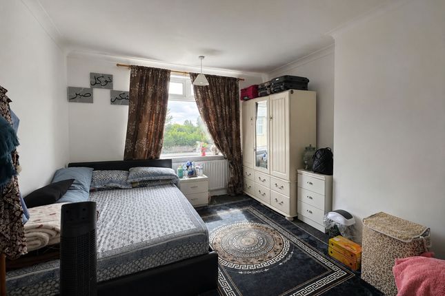 Glen Street, Sutton-In-Ashfield photo 3