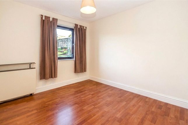 6, Orchard Court, Filton photo 4