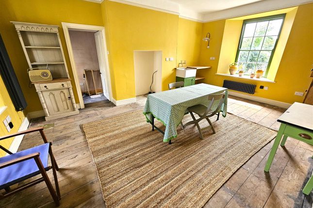 The Flat, 1, West Street, Tavistock photo 4