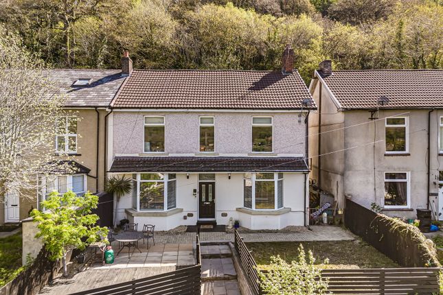 4-bed house on Fernbank,2, Cardiff Road, Merthyr Tydfil, £280,000