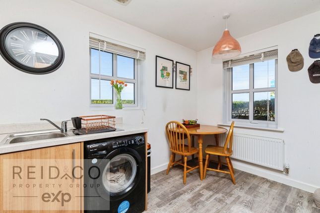 2, Buckthorn Drive, Preston photo 5