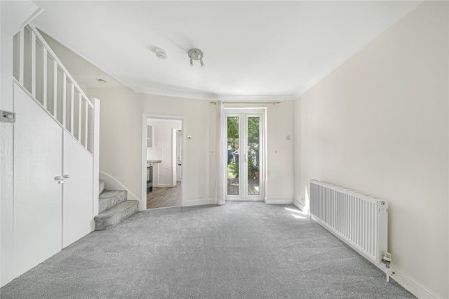 21, Ivy Close, Kent photo 4