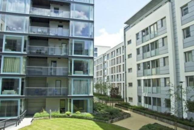 1-bed flat on 118, Vantage Building, High Point Village,, Hayes, £225,000