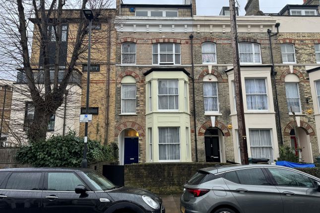 Thumbnail Flat to rent in Marlborough Road, London