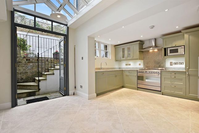 Thumbnail Terraced house to rent in Flask Walk, London