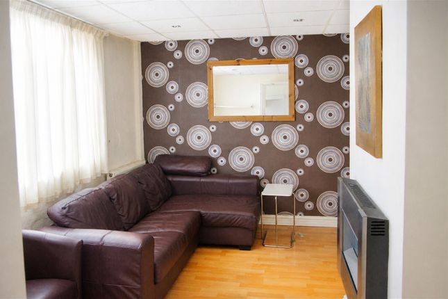 8, CADLEIGH GARDENS, BIRMINGHAM photo 2