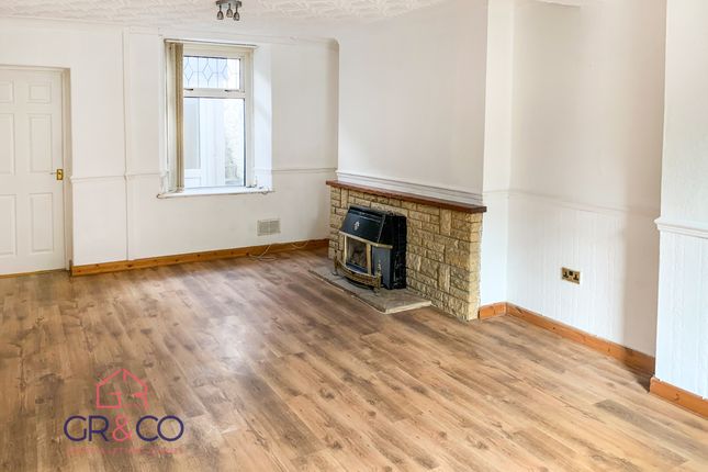 18 Cwm Road, Ebbw Vale photo 2