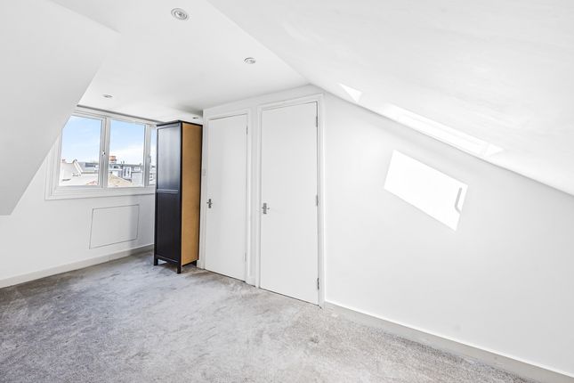 55B, Liddell Gardens, London photo 5