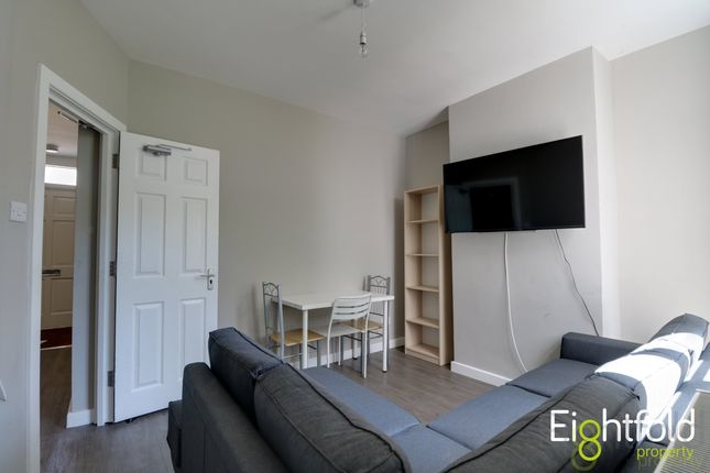 17 Old Shoreham Road, Brighton photo 2