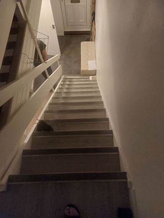 Stoughton Close, London photo 5