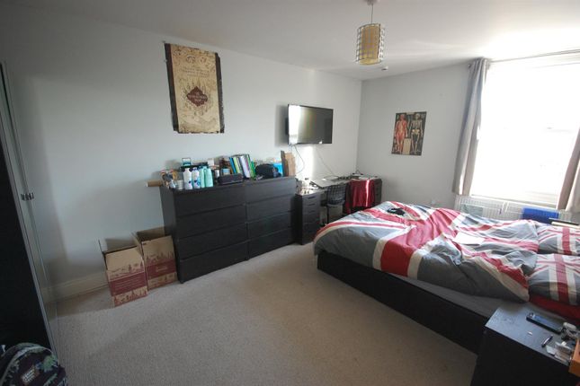 Shared accommodation to rent in Ashwood, Leazes Lane, Gilesgate, Durham
