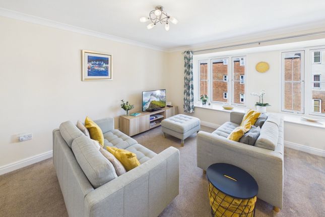 16, Holt Court,16, Whitehall Landing, Whitby photo 3