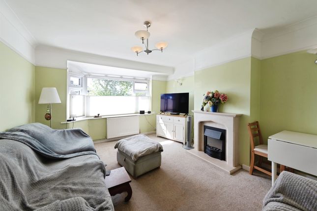 160, Oak Road, FAREHAM photo 2