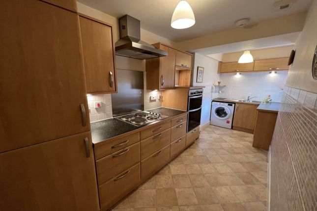 23, Sarno Square, Abergavenny photo 3
