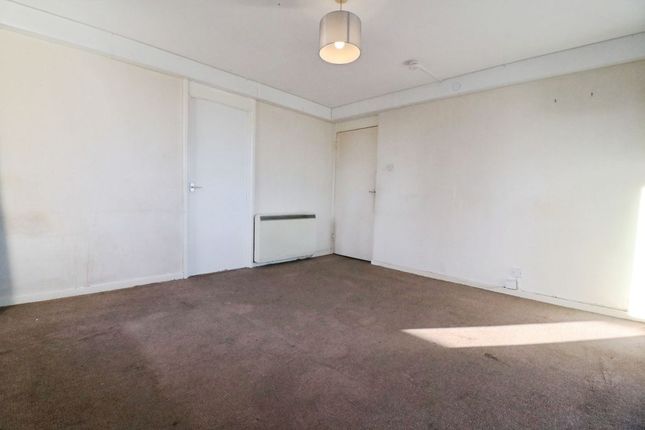 3 Poplar House, High Street, Slough photo 4