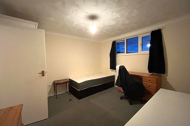 Flat 6, 63, Randolph House Randolph Road, Kent photo 2