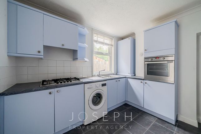 13 Faraday Road, Ipswich photo 4
