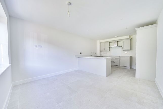22, Beacon Bottom, Southampton photo 2